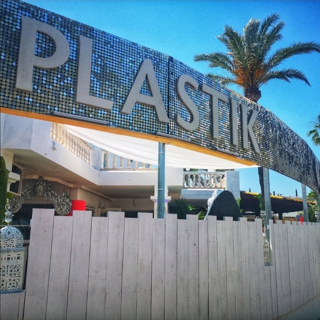 Plastik Ibiza