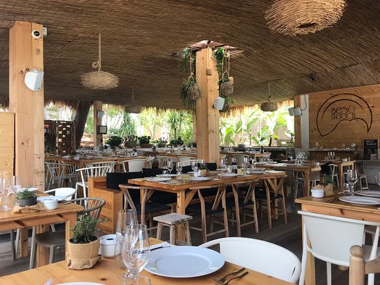 ibizadvisor_formentera_beaches_platja_de_illetes_where_to_eat_beso_beach_restaurant