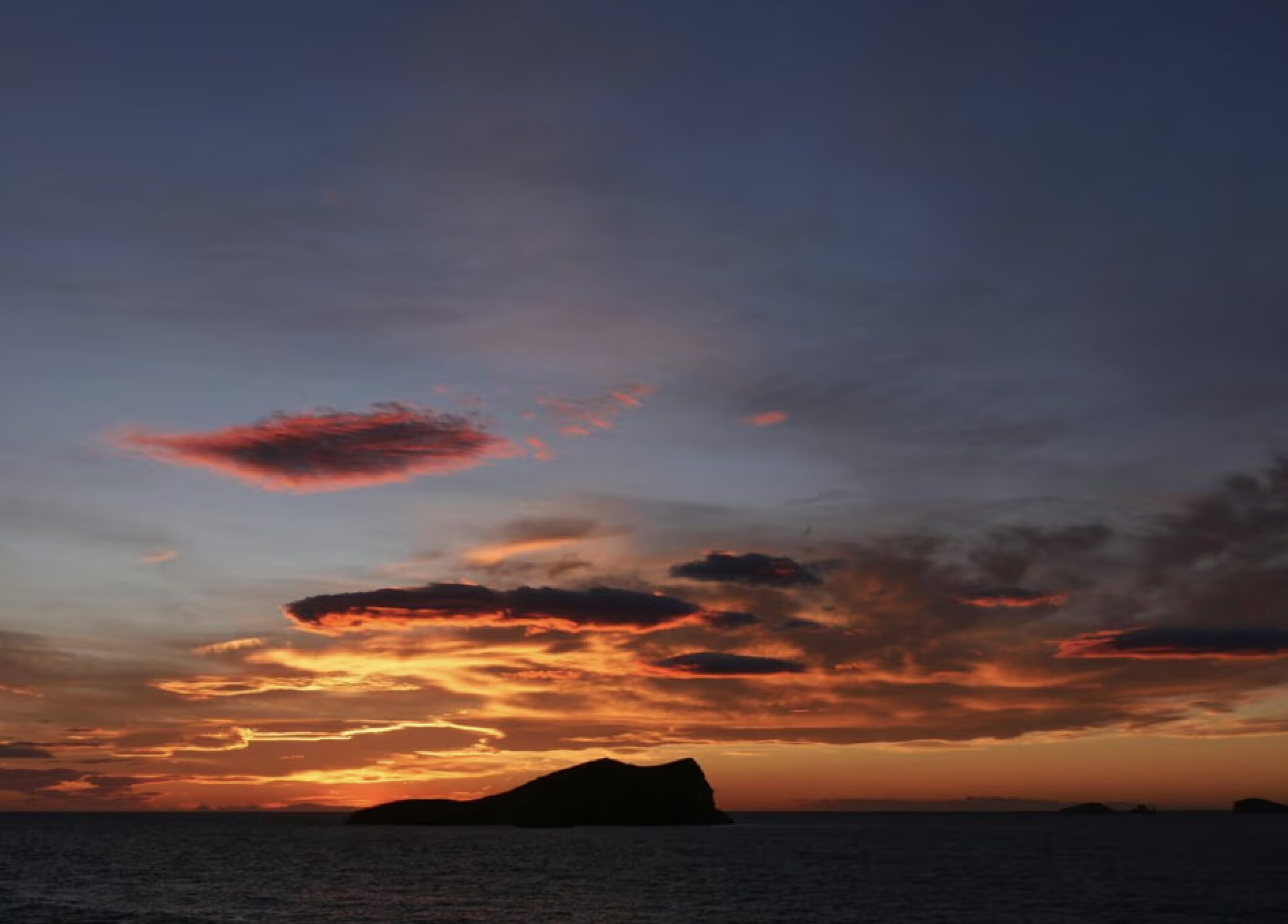 The Beach Hopper Sunset Cruise