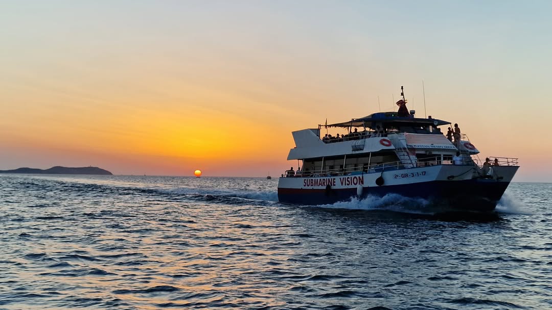 Capitan Nemo - Es Vedra Sunset Cruise